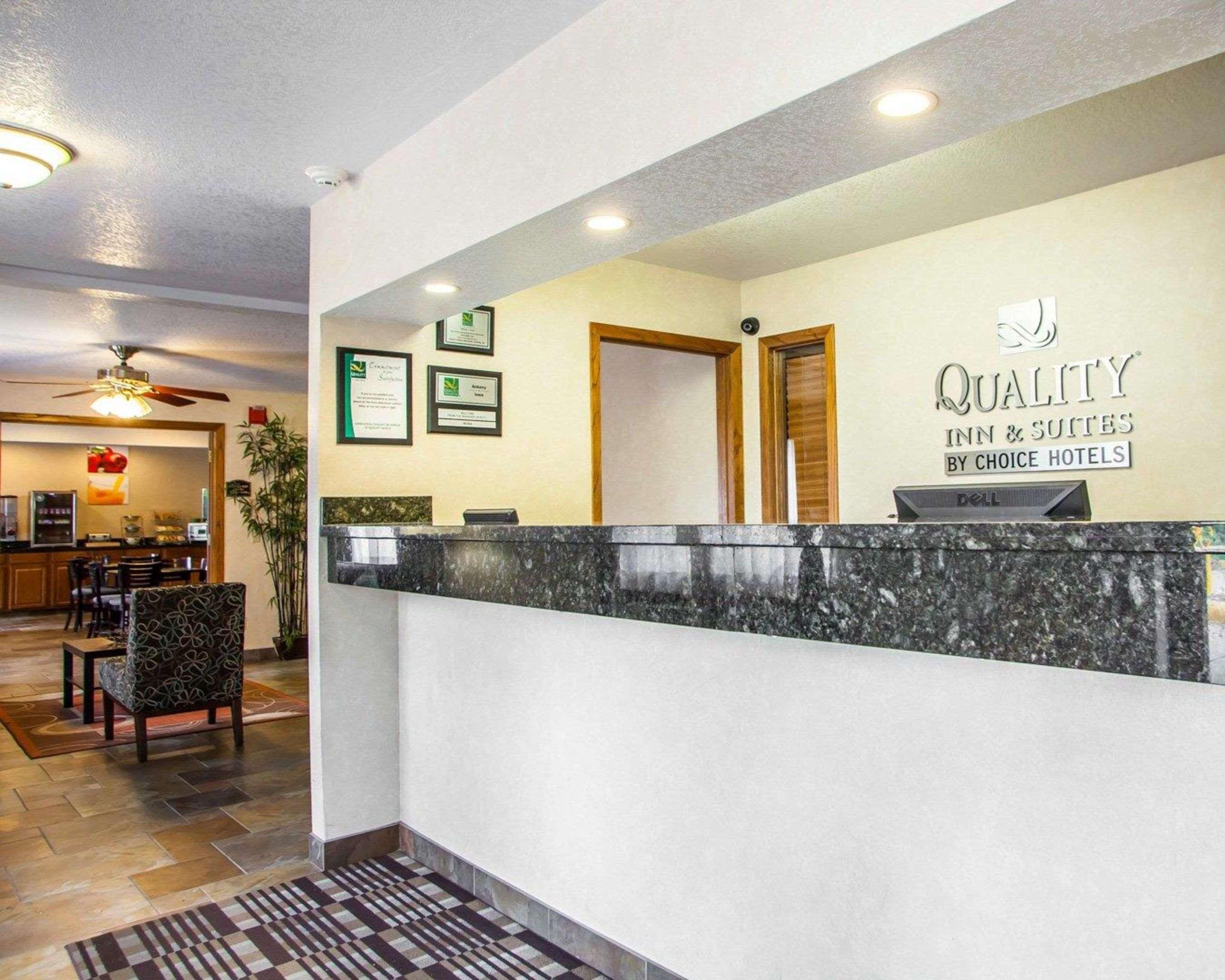 Quality Inn&Suites Ankeny-Des Moines Extérieur photo