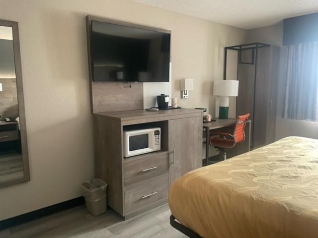 Quality Inn&Suites Ankeny-Des Moines Extérieur photo